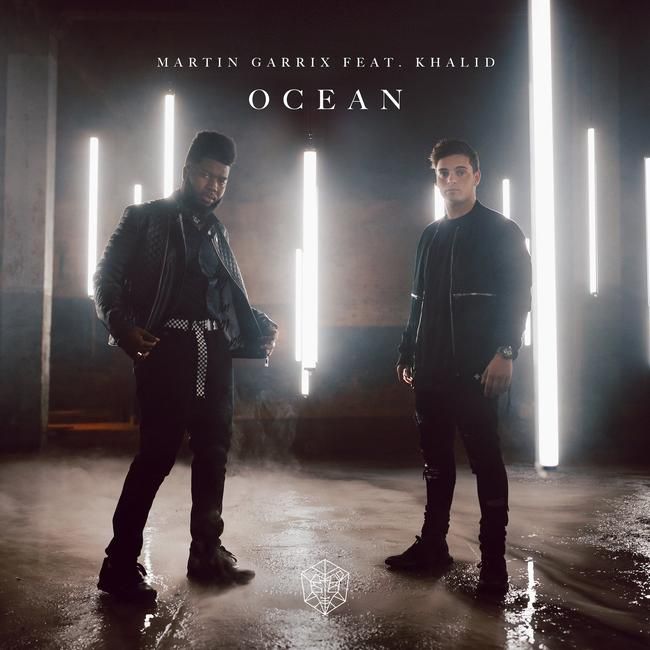 Martin Garrix & Khalid verbünden sich auf dem wunderschönen „Ozean“