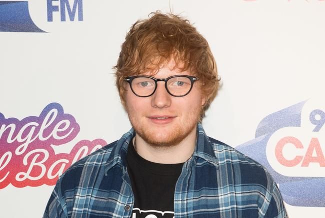 Ed Sheeran kritizirao je da postavlja ograde protiv 'beskućnika' izvan svoje kuće