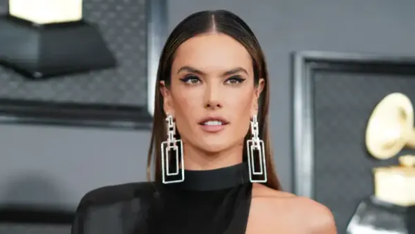 Alessandra Ambrosio 