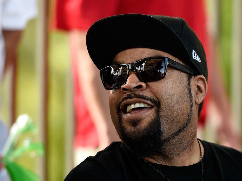 Ice Cube erklärt, warum 'John Friday' während der Beerdigung von John Witherspoon nicht hergestellt wurde