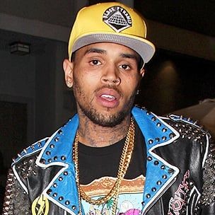 Chris Brown, Drake & Rihanna-nı Səhər Yeməyi Klubu Müsahibəsində Disses etdi