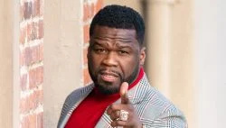 50 Cent sagsøger guldsmeden TraxNYC for 5 millioner dollars for at bruge hans lighed til at sælge knock-off kæder
