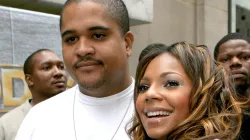   Ashanti Mours irv Gotti בהודעה המשקפת את 'עליות וירידות' שלהם 