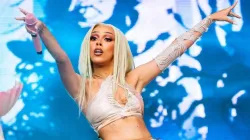   Doja Cat обединява усилията си с Червения кръст за Merch Line в полза на помощ при горските пожари в Лос Анджелис 