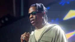   Travis Scott Hayranlarını Yapım Aşamasına Götürüyor'Utopia' On Album's Anniversary