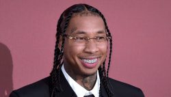   Tyga tager sin 'Summer Type Shi' International på New World Tour