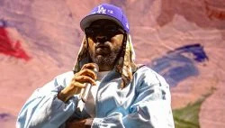   Kendrick Lamar's 'good kid, m.A.A.d city' Climbs Back Into Top 20 Of Billboard 200