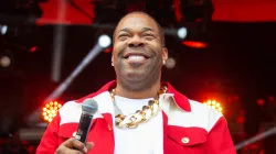   Busta Rhymes sa vydáva na políciu kvôli údajnej bitke so svojím asistentom