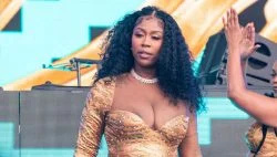   Kash Doll призовава района на Атланта'Community Leader' For Labeling Her Home A 'Drug House