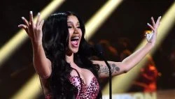   Η Cardi B διακόπτει την κερδοσκοπία λεύκανσης του δέρματος εν μέσω εγκυμοσύνης:'Why Must Y'all Be So Dumb?