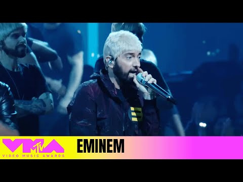Vidéo Youtube - Eminem recrée un moment classique Slim Shady dans la performance des MTV VMA