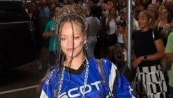   Rihanna fyrer op på sociale medier med sexet lingeri-fotoshoot