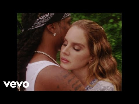   Youtube-Video - Quavo und Lana Del Rey spielen ein romantisches Landpaar'Tough' Video