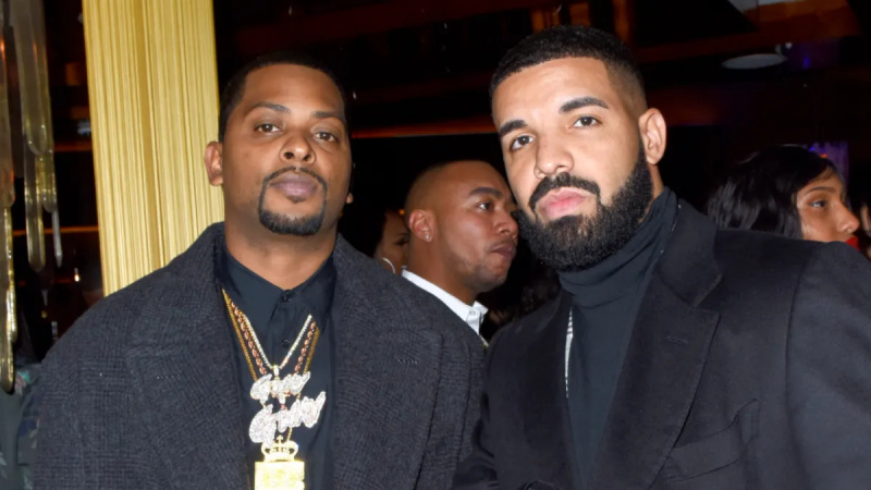   يهدف Drake Associate Chubbs إلى التنقيب في المنتقدين بعد الإنجاز الوظيفي الكبير
