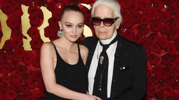 Lily-Rose Depp und Karl Lagerfeld