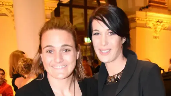 Nadine Angerer und Frau Magdalena