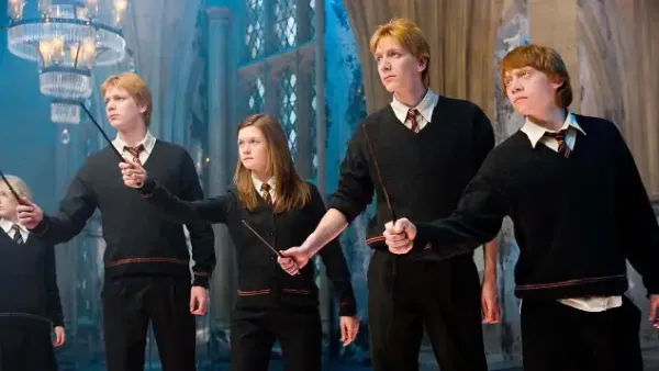 Fred, Ginny, George und Ron Weasley