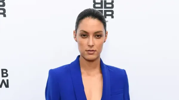 Rebecca Mir