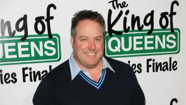 Gary Valentine